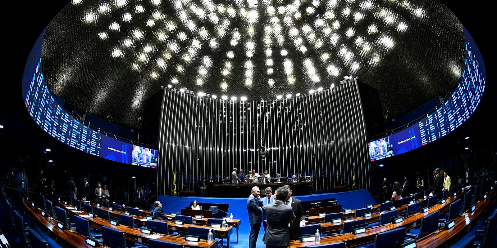 Senado-aprova-regras-mais-duras-para-condenados-por-morte-de.jpg Senado aprova regras mais duras para condenados por morte de policiais