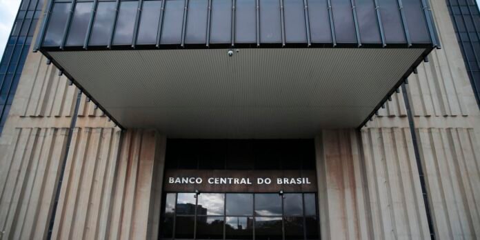 Ata-do-Copom-BC-nao-indica-mais-cortes-na-taxa.jpg Ata do Copom: BC não indica mais cortes na taxa de juros