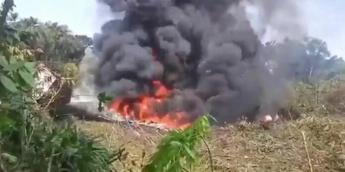 Chega-a-66-numero-de-mortos-em-queda-de-aviao.jpg Chega a 66 número de mortos em queda de avião militar na Colômbia