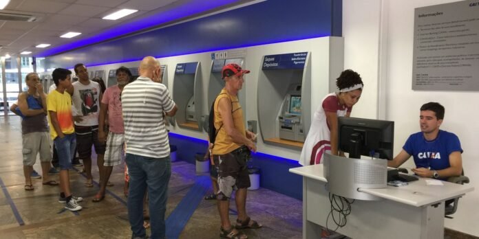 Feriado-de-Pascoa-bancos-nao-abrirao-na-sexta-feira-3.jpg Feriado de Páscoa: bancos não abrirão na sexta-feira (3)