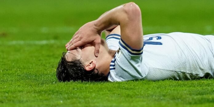 Italia-perde-para-Bosnia-e-fica-fora-da-Copa-do.jpg Itália perde para Bósnia e fica fora da Copa do Mundo