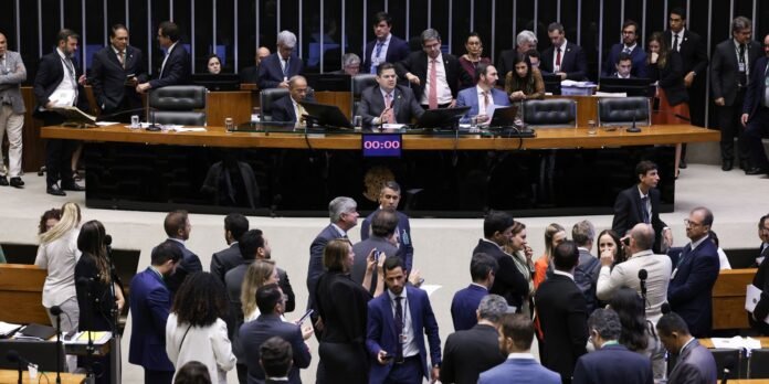 Congresso-vota-em-30-de-abril-veto-de-Lula-a.jpg Congresso vota em 30 de abril veto de Lula a PL da Dosimetria