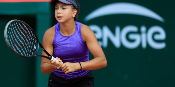 Eduarda-Gomes-e-campea-do-Roland-Garros-Junior.jpg Eduarda Gomes é campeã do Roland Garros Júnior