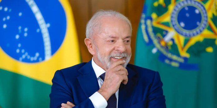 Governo-envia-esta-semana-PL-sobre-fim-da-escala-6x1.jpg Governo envia esta semana PL sobre fim da escala 6x1