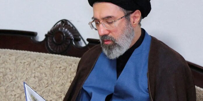 Khamenei-reforca-que-Estreito-de-Ormuz-tera-novas-regras-para.jpg Khamenei reforça que Estreito de Ormuz terá novas regras para passagem