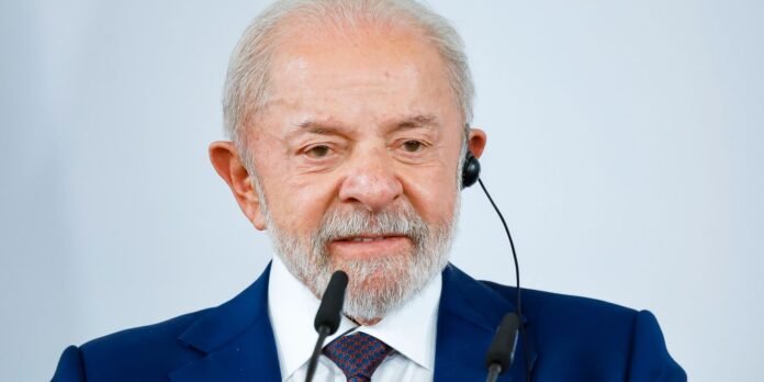 Lula-chega-a-Alemanha-para-assinar-parcerias-comerciais-e-de.jpg Lula chega à Alemanha para assinar parcerias comerciais e de inovação