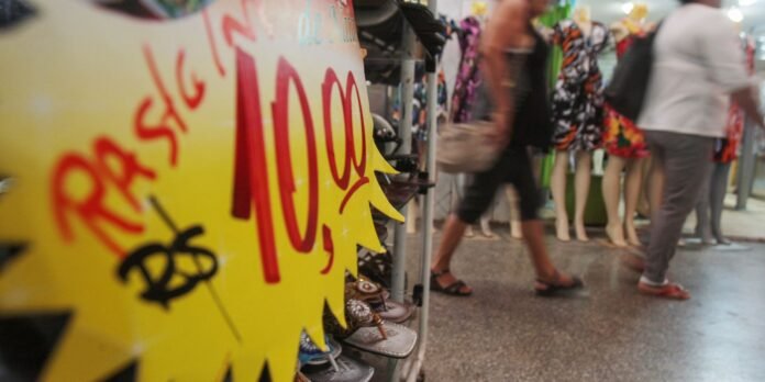 Mercado-eleva-previsao-da-inflacao-para-471-este-ano.jpg Mercado eleva previsão da inflação para 4,71% este ano
