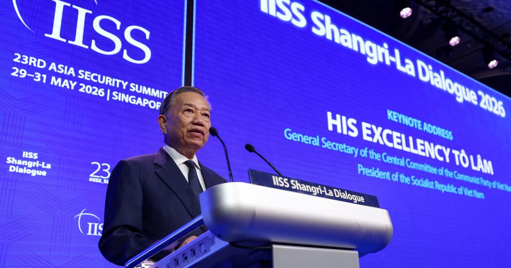 Lider-do-Vietna-alerta-a-Asia-sobre-os-riscos-do.jpg Líder do Vietnã alerta a Ásia sobre os riscos do conflito entre superpotências