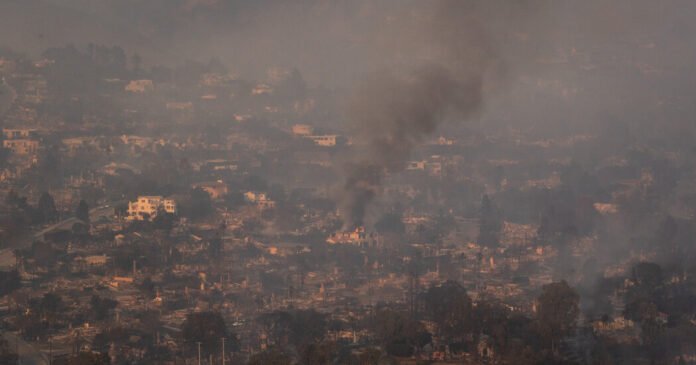 Os-incendios-florestais-de-2025-foram-os-mais-caros-de.jpg Os incêndios florestais de 2025 foram os mais caros de todos os tempos, dizem os pesquisadores