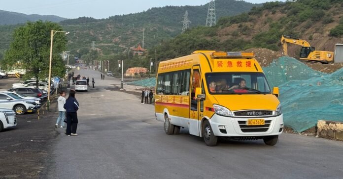 Xi-pede-resgate-total-apos-explosao-de-mina-de-carvao.jpg Xi pede resgate total após explosão de mina de carvão matar pelo menos 90 pessoas na China