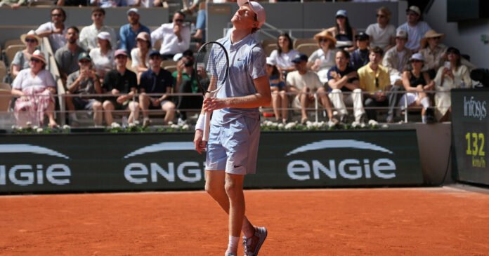 Queda-dos-gigantes-do-tenis-The-New-York-Times.jpg Queda dos gigantes do tênis - The New York Times